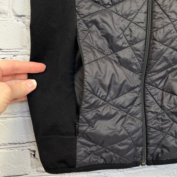 Athleta Insulated Flurry Primaloft Full Zip Quilted Jacket Black Sz M - Picture 8 of 16